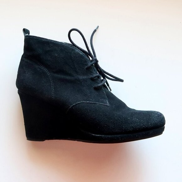 Dolce Vita Black Suede Leather Wedge Heel Lace Up Ankle Boots / Booties Size 9.5 - Picture 10 of 16